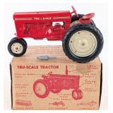 1/16 Tru-Scale Tractor w/ IH Decal In Box