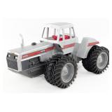 1/16 Scale Models White 4-270 4wd Tractor