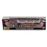 1/64 DCP International Semi Truck w/ Farmers Shipp