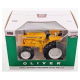 1/16 SpecCast White-Oliver 1650 Power Assist Tract