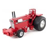 Custom 1/16 International 1086 Pulling Tractor