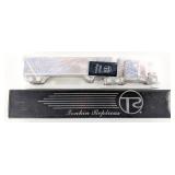1/53 Scale Tonkin Replicas Peterbilt 379 with 48