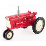 1/16 Tru-Scale 401 Narrow Front Tractor