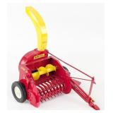 Custom 1/16 Gehl Silage Chopper