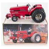Custom 1/16 C&M Toys Case IH 7120 Magnum The Work
