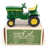 1/16 Ertl John Deere 140 Garden Tractor w/ Box (4-