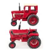 1/16 Ertl International 1466 Tractor w/ Cab and In