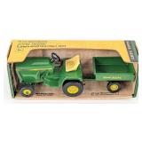 1/16 Ertl John Deere Lawn and Garden Tractor Set i