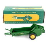 1/16 Ertl John Deere Long Lever Manure Spreader w/