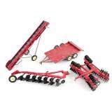 1/16 Ertl International Harvester Plow, Disk, Trai