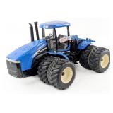 1/16 Scale Models New Holland TJ450 4wd Tractor