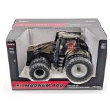 1/16 Ertl Case IH Magnum 400 AFS Connect Tractor C