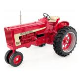 1/8 Scale Models Farmall 806 Narrow Front Diesel T