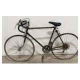 John Deere Menï¿½s Racer Bicycle