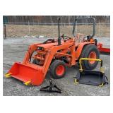 Kubota B8200 HST 4WD