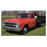 1970 Chevrolet C30 1 Ton Truck