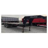 2002 PRO-TRAK 25ï¿½ Gooseneck Flatbed Trailer