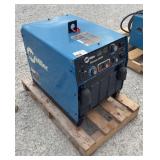 Miller Shopmate 300 DX Welder