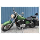 2000 Honda VT750 ACE Shadow Motorcycle