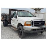 2001 Ford F-450 Super Duty Flatbed Truck