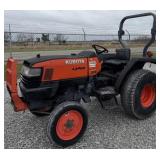 Kubota L3400F Utility Tractor