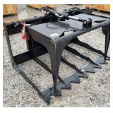 2026 FUTURE 44" Mini Skid Steer Hydraulic Wood Gr