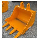 2026 FUTURE 24" Mini Excavator Bucket w/ Teeth
