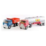 Ertl International Dump Truck & International Truc