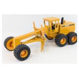 1/16 Ertl John Deere 772BH Road Grader