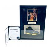 Kobe Bryant Signed Los Angeles Shoe