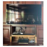 Sony Bravia 85Ó Wall-Mounted Flat Screen With Yama