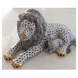 2002 Herend Porcelain Figurine "Kingdom Classic"