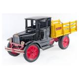 T-Reproductions Buddy L Baggage Line Truck