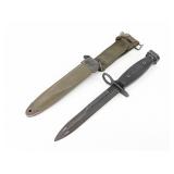 Vietnam Era U.S. Bauer M7 Bayonet w/ Scabbard