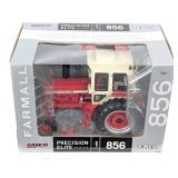 1/16 Ertl Farmall International 856 Tractor w/ Cab