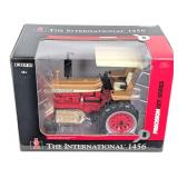 1/16 Ertl International 1456 Tractor Golden Demons