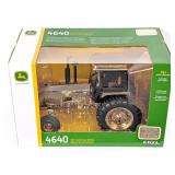 GOLD 1/16 Ertl John Deere 4640 Tractor 40th Annive
