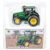 1/16 Ertl John Deere 7730 Tractor 2007 Farm Show
