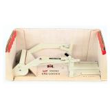 1/16 Ertl International Harvester Front End Loader