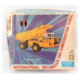 1/25 Ertl International Pay Hauler 350 Constructio