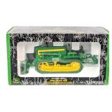 1/16 Ertl John Deere 420 Crawler with Blade & Ripp