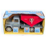 1/16 Ertl IH Loadstar Gravity Feed Truck in Blue B