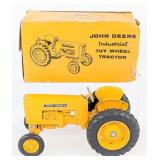 1/16 Eska / Ertl John Deere 440 Tractor No 3-PT wi