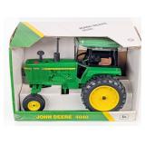 1/16 Ertl John Deere 4040 Tractor with Cab