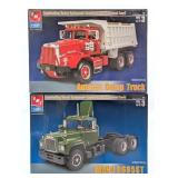 1/24 AMT Mack R685ST and Autocar Dump Truck Model