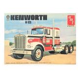 1/25 AMT / Ertl Kenworth W-925 Semi Truck Model Ki