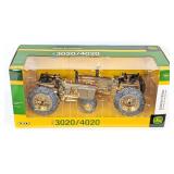 GOLD 1/16 Ertl John Deere 3020 / 4020 Tractor Set