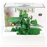1/16 Ertl John Deere 45 Combine w/ Corn Head Prest