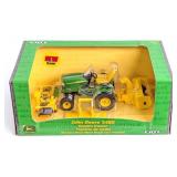 1/16 Ertl John Deere X485 Garden Tractor w/ Access