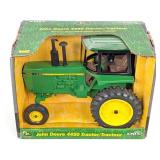 1/16 Ertl John Deere 4450 Tractor with Cab